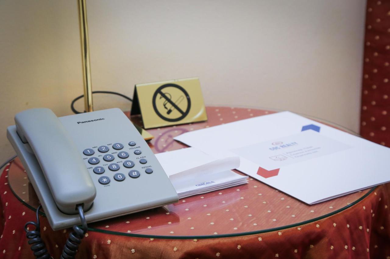 Chagala Atyrau Hotel Екстериор снимка